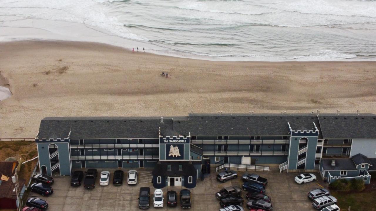Sandcastle Beachfront Lincoln City Exterior photo